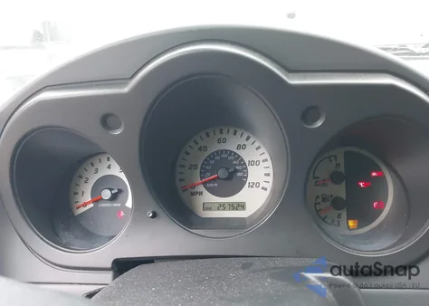 2004 Nissan Xterra Xe from USA, damaged, VIN 5N1ED28Y44C621435